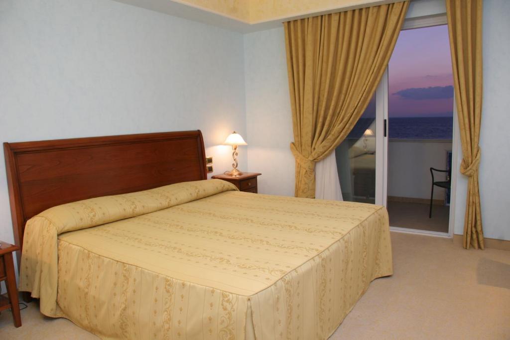 Gardenia Hotel Lazzaro Chambre photo