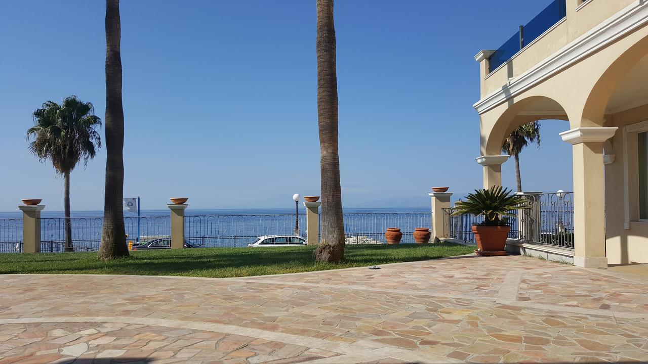 Gardenia Hotel Lazzaro Extérieur photo